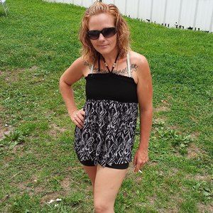 Meet your Posher, Wesley stacy